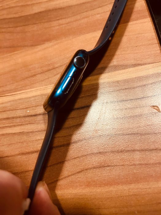 Смарт часовник Apple Watch Series 6