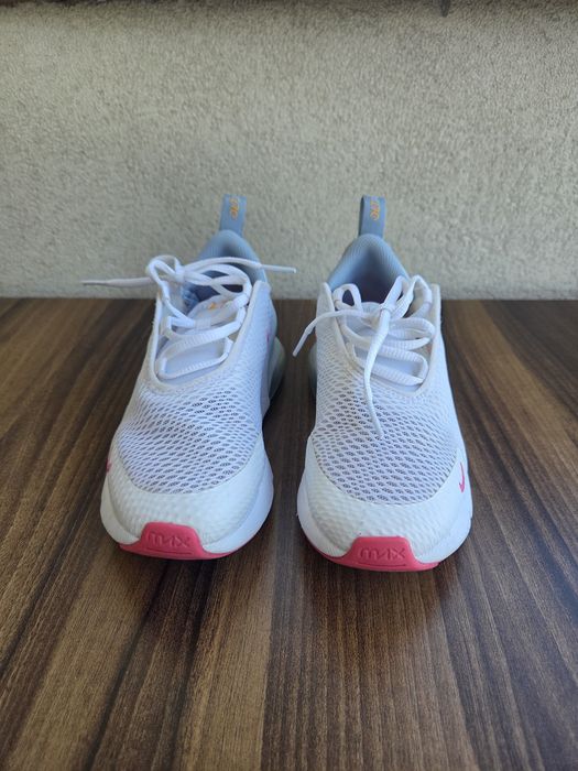 Детски маратонки NIKE AIR 270