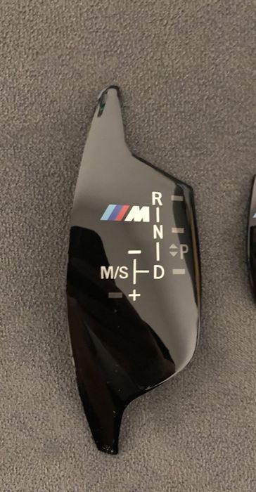 Emblema capac joystick schimbator Bmw M Seria 1 3 5 7 X3 X5 X6 G30 G11
