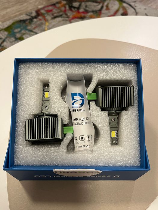 Vând Becuri led xenon D3S 32000 lm( Ofer factura și garanție 24 luni )