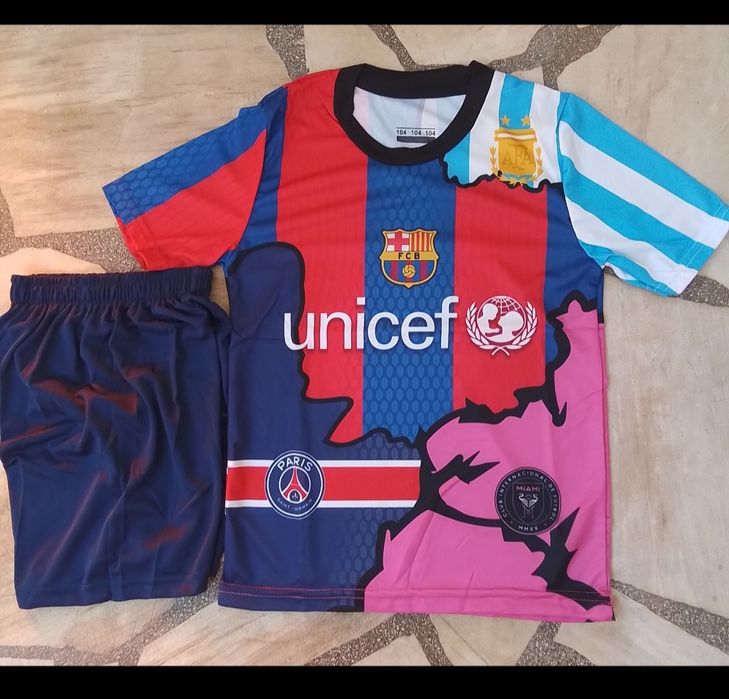 MESSI 10 CR7  детско юношески футболни екипи Колекционерски