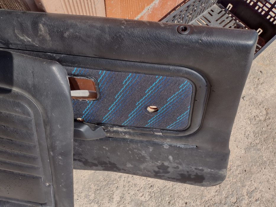 Uși BMW E34 fete de uși E30.