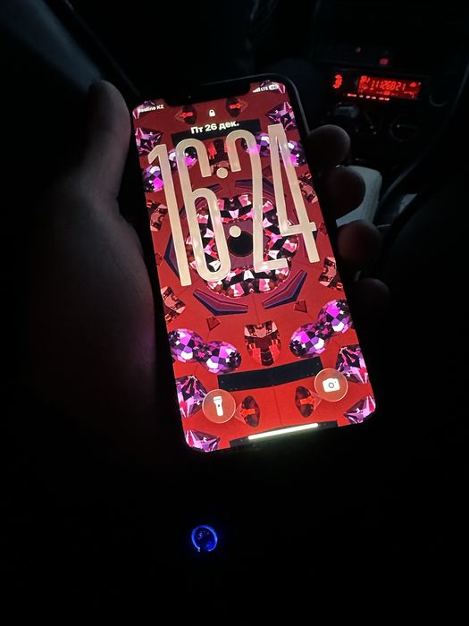 Продам  айфон  11