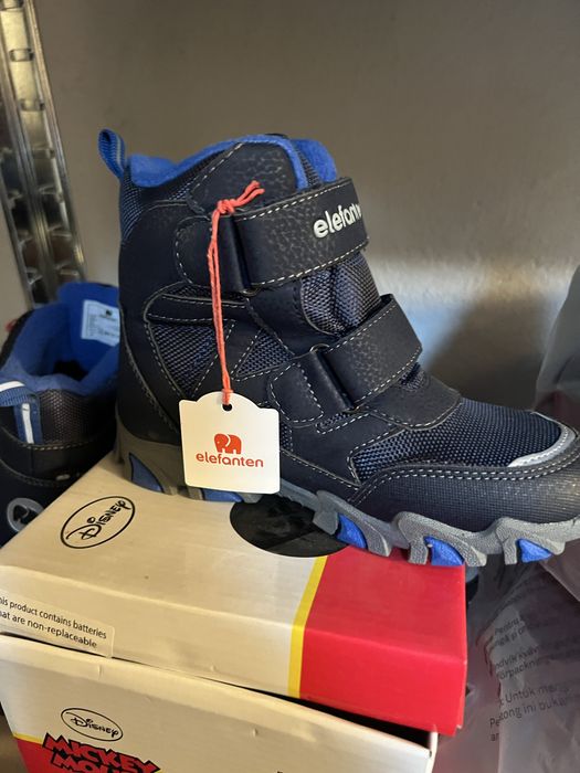 Продавам детски обувки от 27 ми до 30 номер !