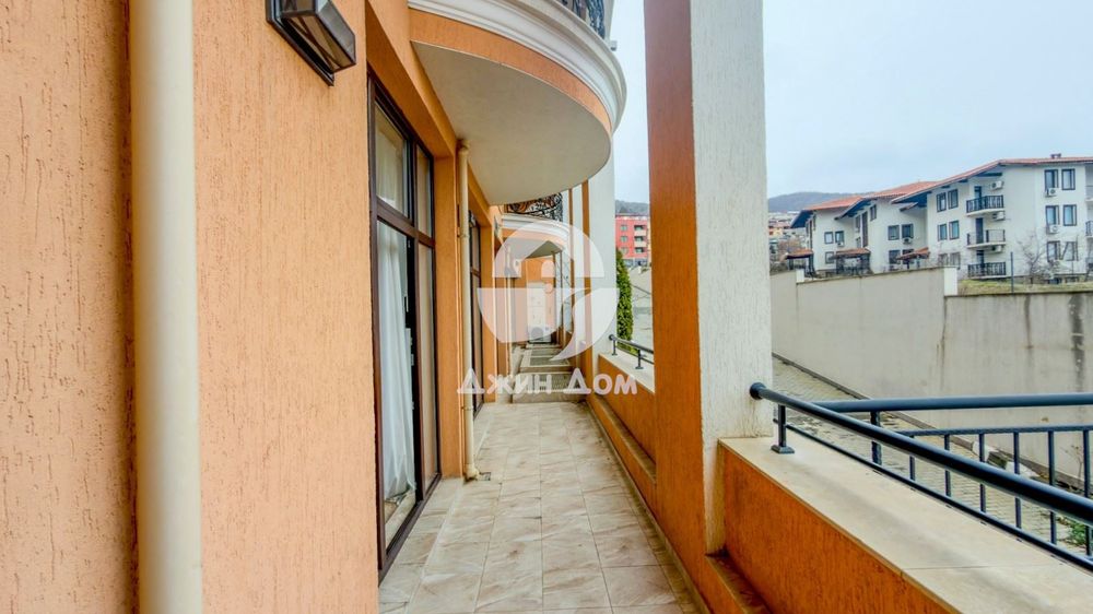 Продава се Двустаен апартамент в Свети Влас - 62 кв.м за 1111 €/кв.м - Снимка #6