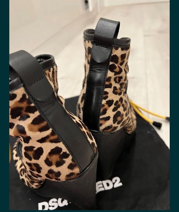 Обувки Дискуаред оригинални