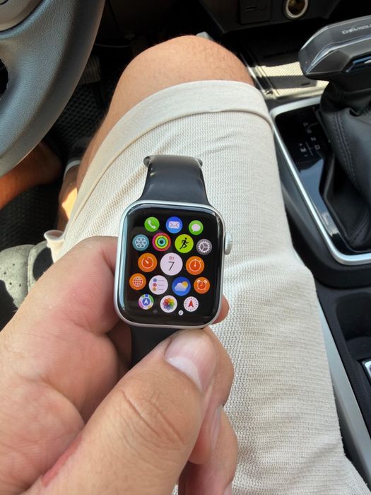 Продам apllewatch