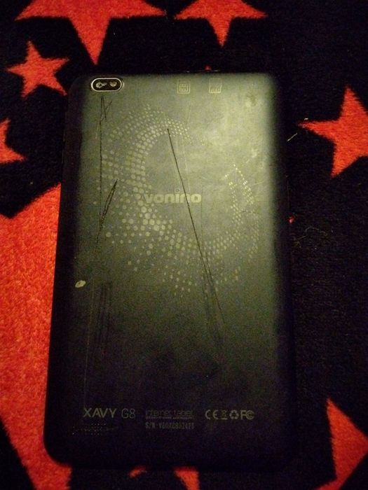 Vând tabletă vonio Xavi G8