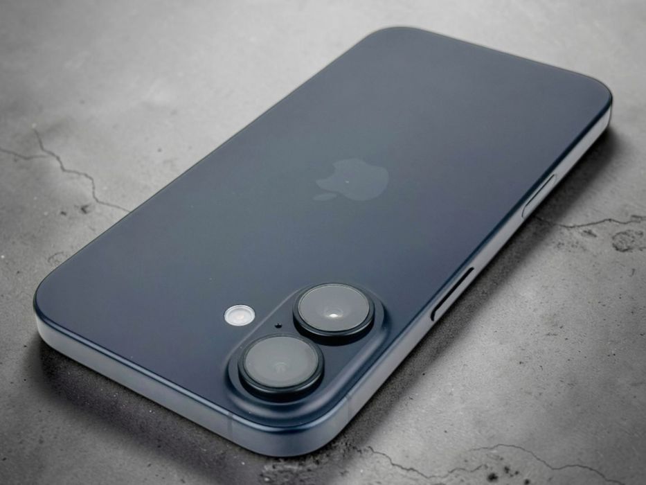 Apple iPhone 16 128GB Black КАТО НОВ! Гаранция!