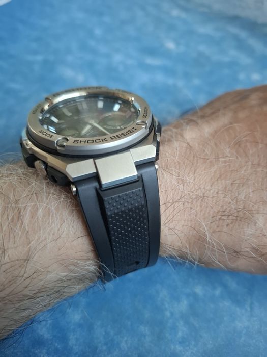 Наручные часы Casio GST- S110