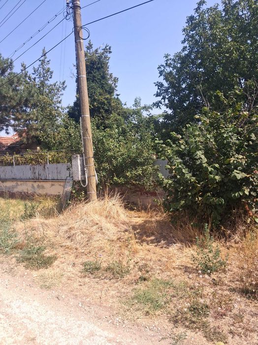 Продавам къща в село Каменец/Плевенско