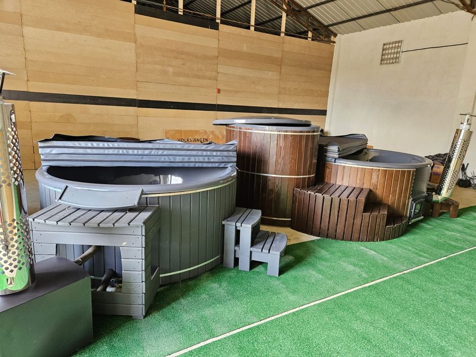 Ciubar din fibra de sticla. Jacuzzi