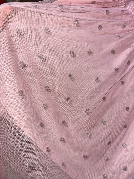 Нарядное платье рост 134