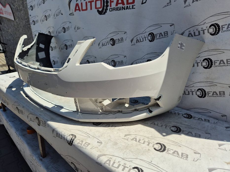 Bara fata Skoda Superb 2 Facelift an 2013-2014-2015