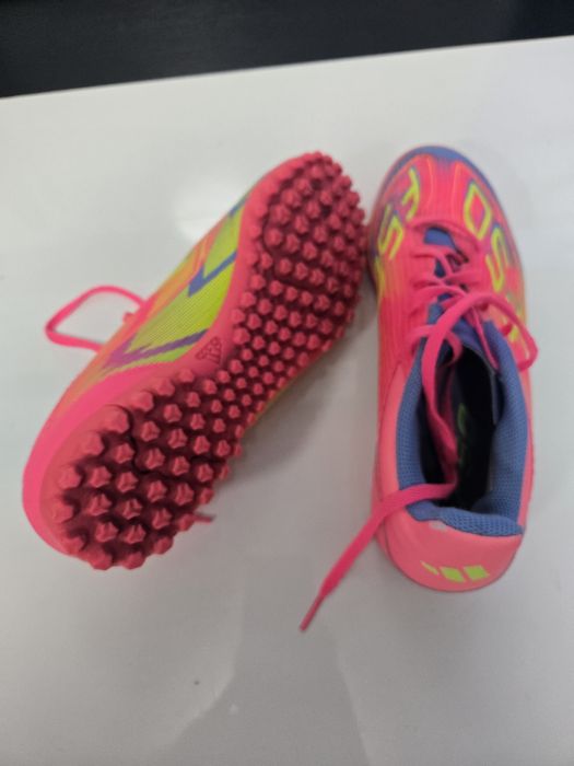 Футболни обувки ADIDAS F50  41