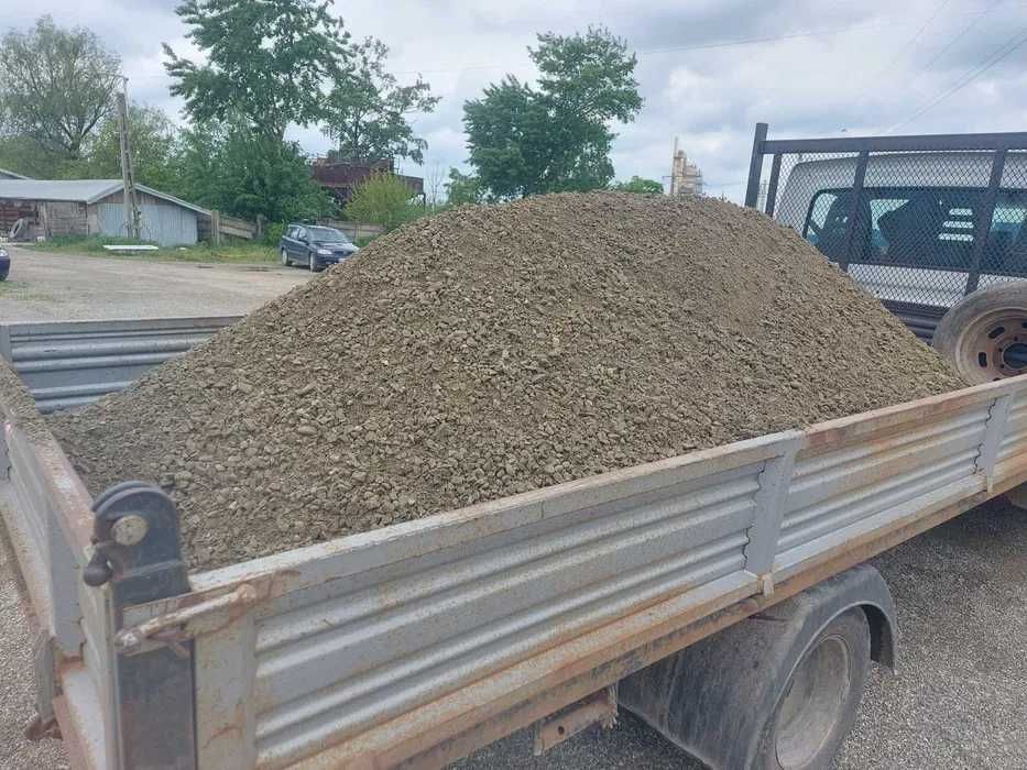 Transport de balast, pamant, nisip etc