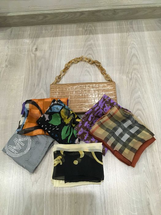 Louis Vuitton,Burberry,Dior...различни брандове шал коприна