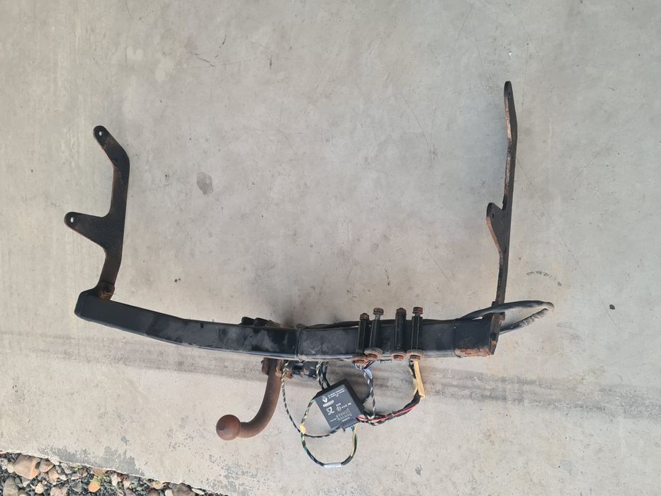 Cârlig remorcare Dacia Logan mcv