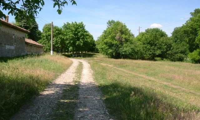 Къща в Бдинци...