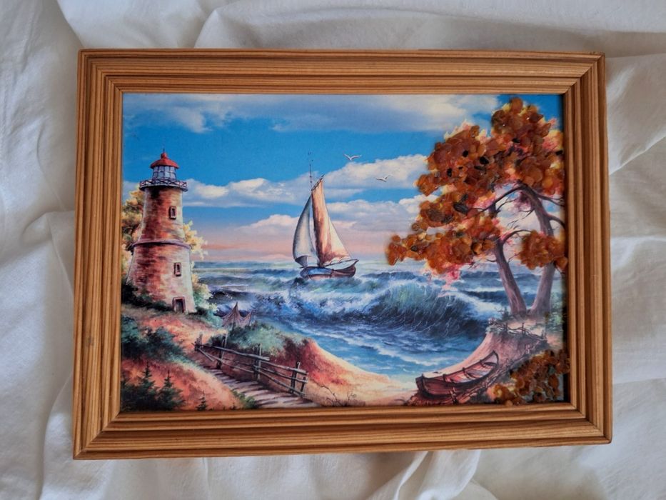 Картина, инкрустированная янтарем