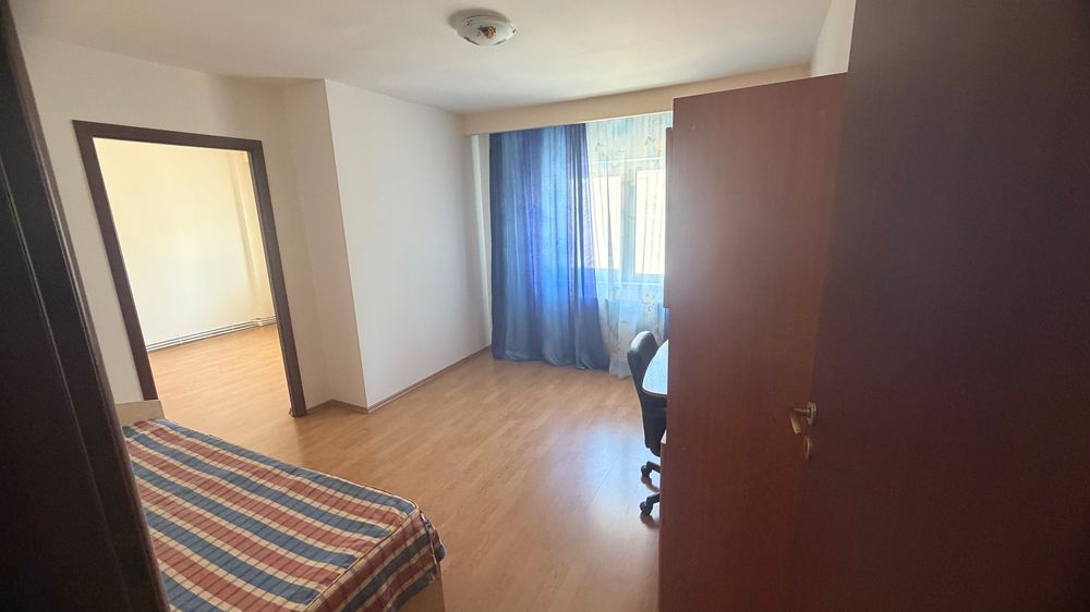 Apartament 4 camere- centru Mihail Kogălniceanu