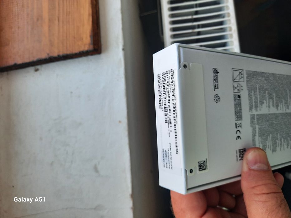 Vând telefon Samsung A57, sigilat, 128gb, gri