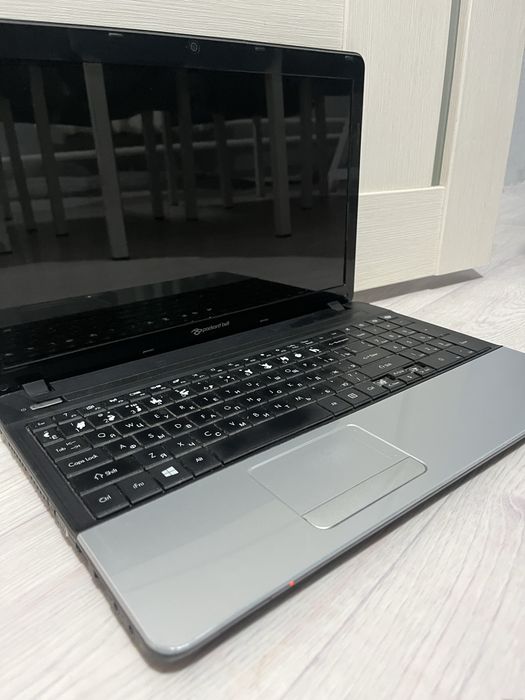 Ноутбук Packard Bell EasyNote TE11