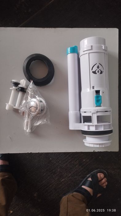 Арматура для сливного бачка