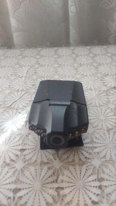 Продается видеорегистратор для автомобиля.  Б/У. В рабочем состоянии.