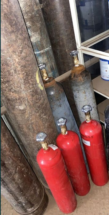 Баллоны 10-40 л продам