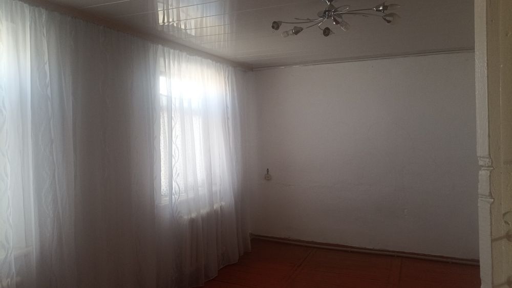 Тез арада үй сатылады