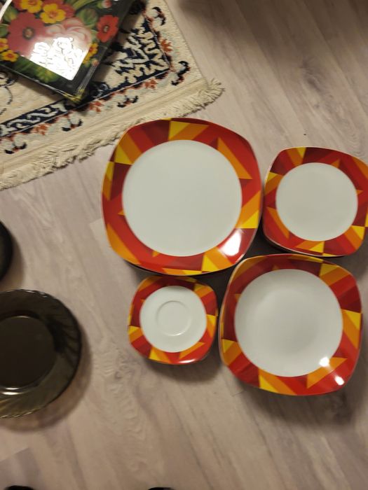 Ыдыстар үш түрлі набор