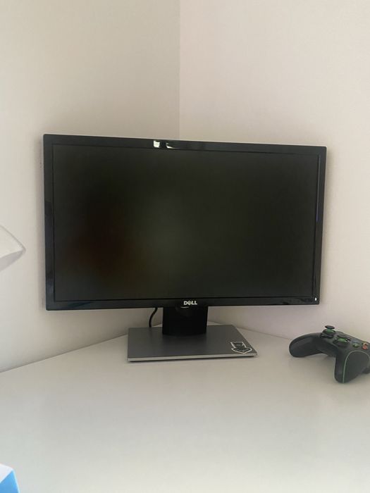 Vând monitor si unitate