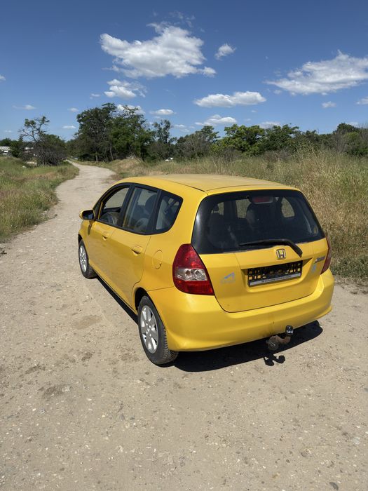 Honda Jazz 1.4i.
