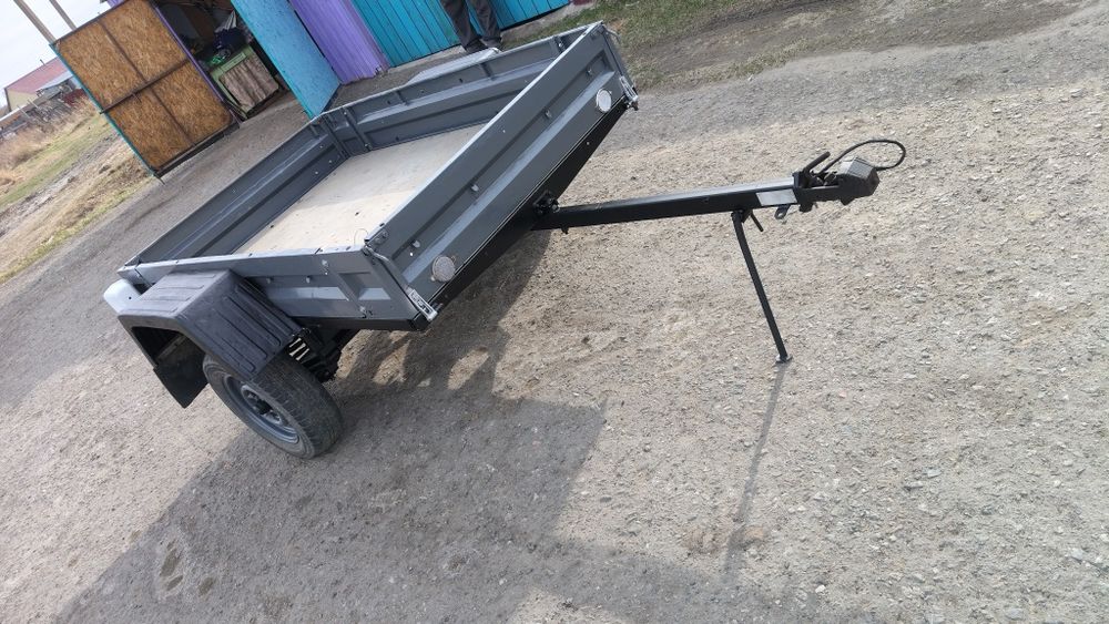Продам прицеп автомобильный