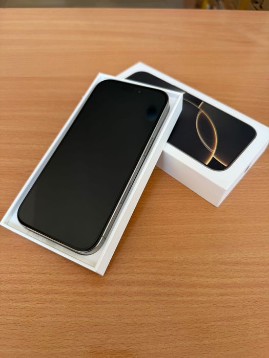 Продам iPhone 16 Pro
