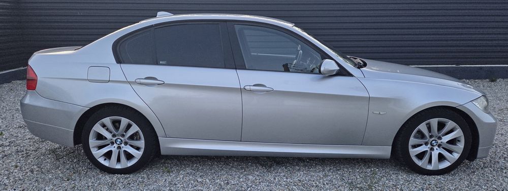 Vand bmw e90 320d 163cp automat