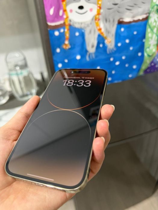 Продам Айфон 14 про на 128