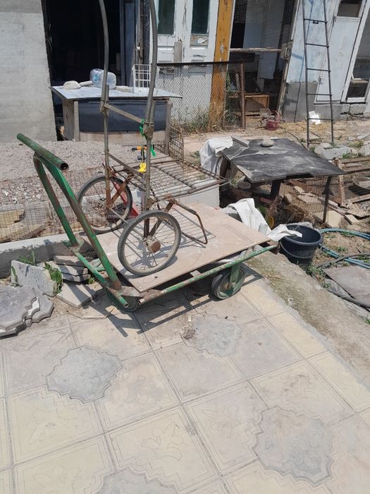 Продам тележки рабочие