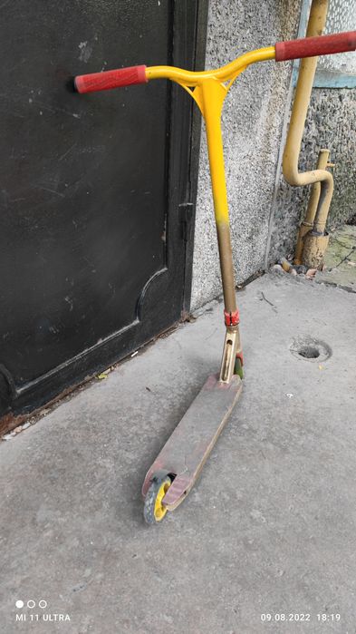 Продам трюковой самокат Longway