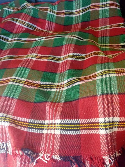 Нови родопски одеала с ресни 2бр./160/220см./100% вълна