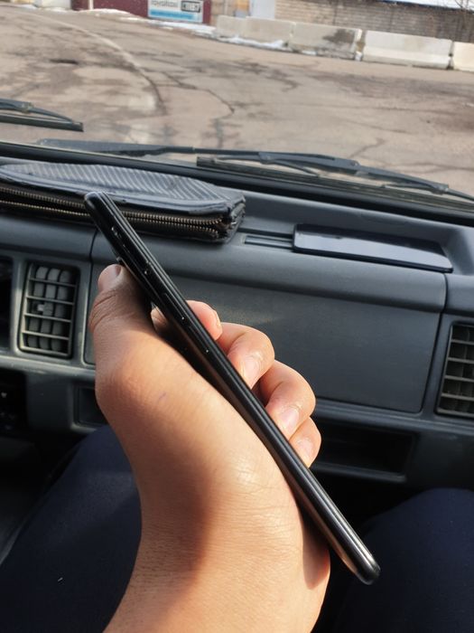 Samsung galaxy a10s sotiladi