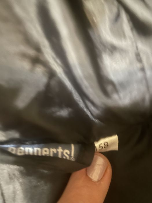 Елек с качулка за преходен сезон