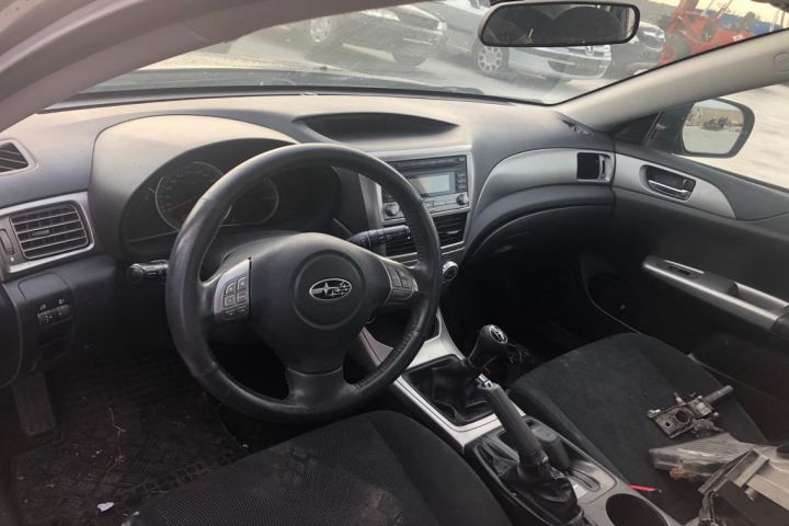 Usita rezervor Subaru Impreza a 3-a generatie