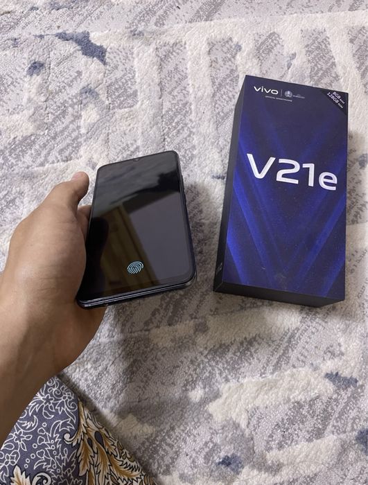Срочно тел сатылады Vivo v21e 1 млн