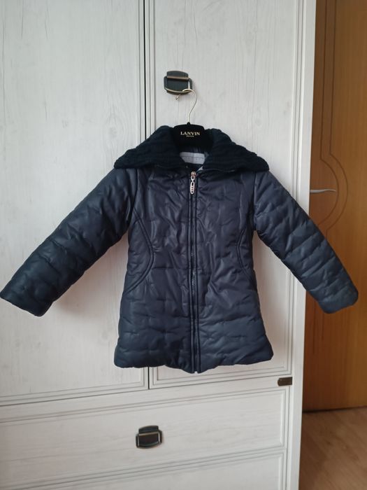 Куртки на девочку