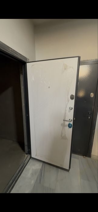 Urganch city 2-etajda, 3-xonali, gazlashtirilgan!