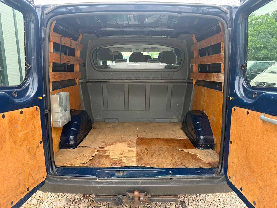 FORD TRANSIT 5 locuri 2012/Credit prin TBI Bank
