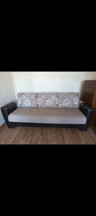 Продам диван б/у
