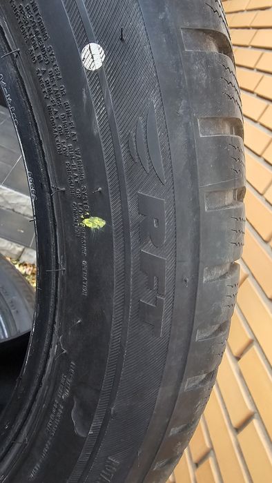 Шины 285/45/R21 BRIDGESTONE BLIZZAK LM001, RFT  4 шт. Липучка